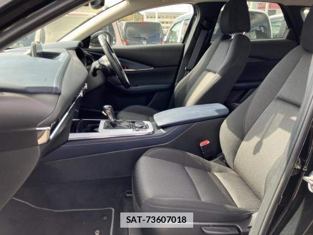Mazda CX-30 2023-05 7807965-5