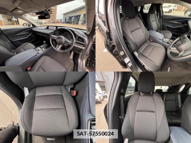 Mazda CX-30 2023-06 7808890-5