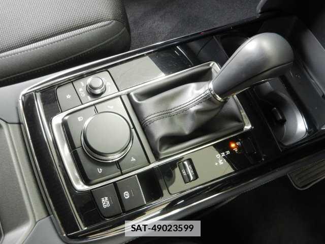 Mazda CX-30 2023-11 7810720-9