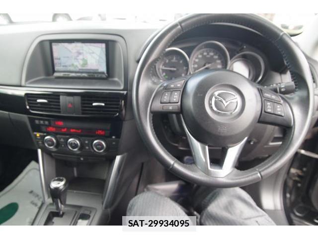 Mazda CX-5 2013-03 7806411-5