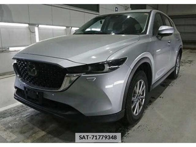 Mazda CX-5 2022-05 7807373-4