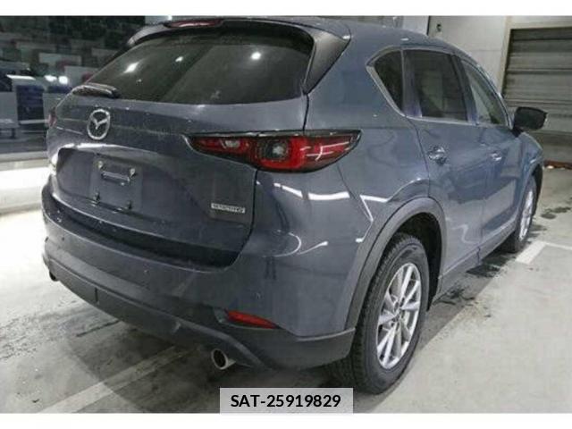 Mazda CX-5 2022-05 7807436-1