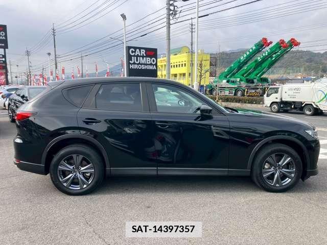 Mazda CX-60 2023-03 7795829-4