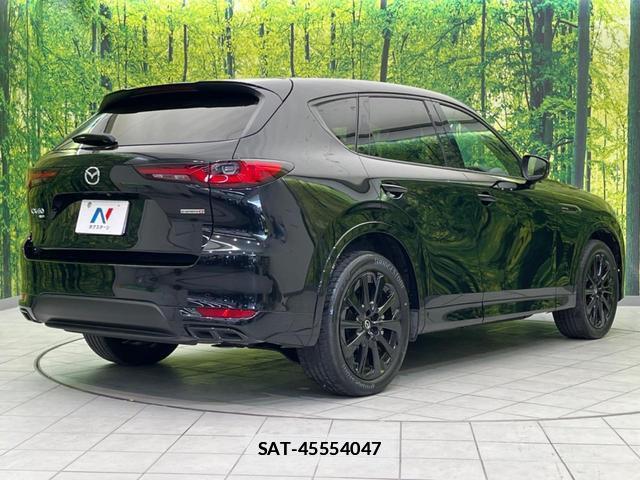 Mazda CX-60 2022-10 7804859-16