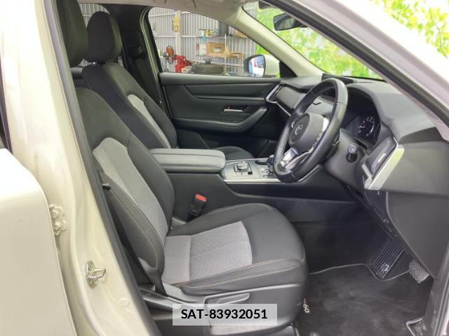 Mazda CX-60 2023-06 7808044-4