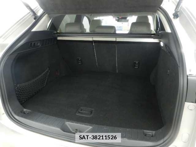 Mazda CX-60 2023-03 7810751-18