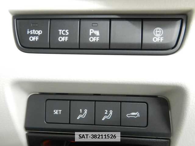 Mazda CX-60 2023-03 7810751-5