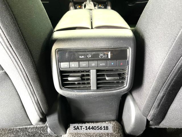 Mazda CX-8 2018-01 7793095-7