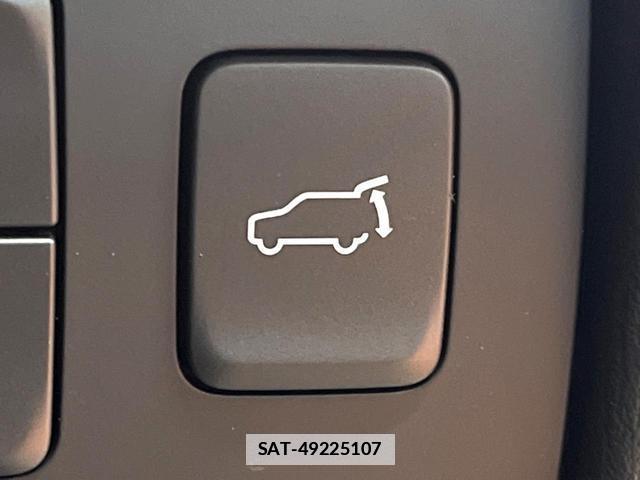 Mazda CX-8 2023-07 7799115-6