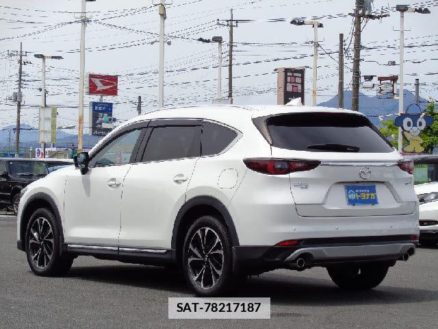 Mazda CX-8 2023-04 7804226-1