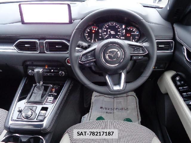 Mazda CX-8 2023-04 7804226-2