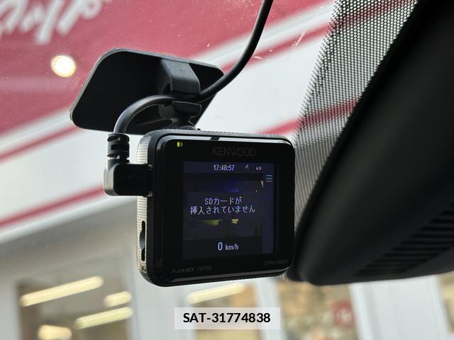 Mazda CX-8 2018-03 7804285-6