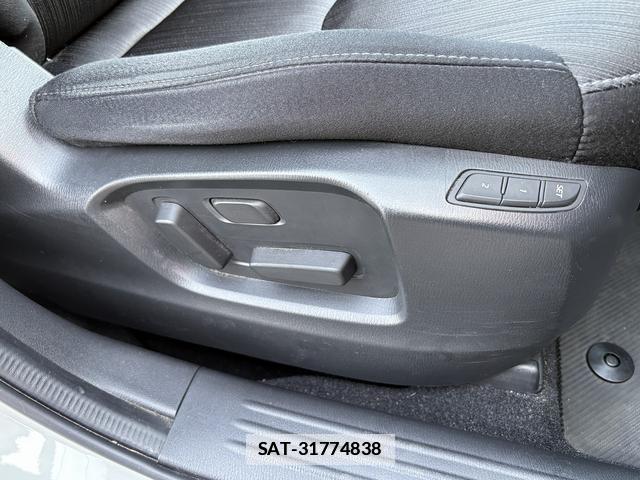 Mazda CX-8 2018-03 7804285-9