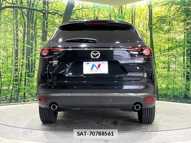Mazda CX-8 2018-06 7804475-15