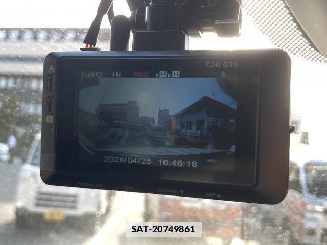Mazda CX-8 2017-12 7804728-8