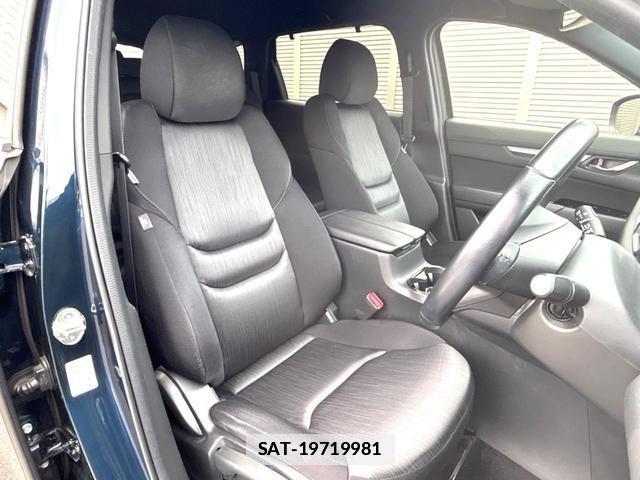 Mazda CX-8 2020-10 7806378-6