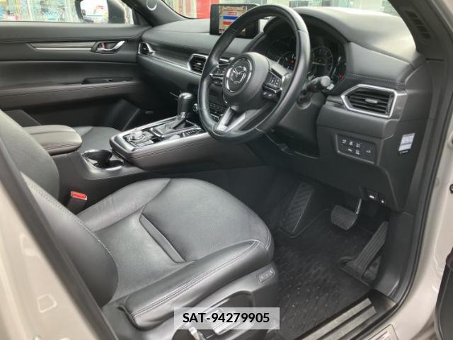 Mazda CX-8 2021-06 7807973-3