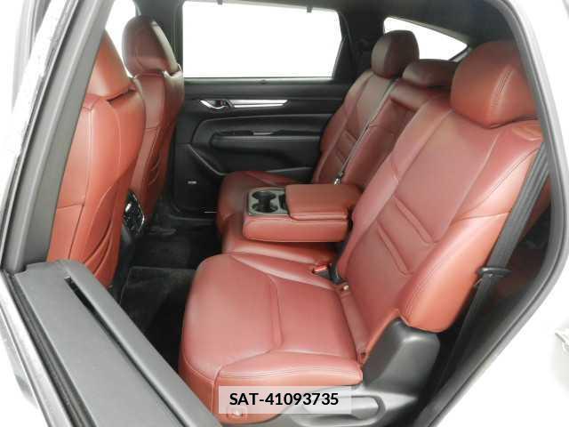 Mazda CX-8 2021-04 7810854-17