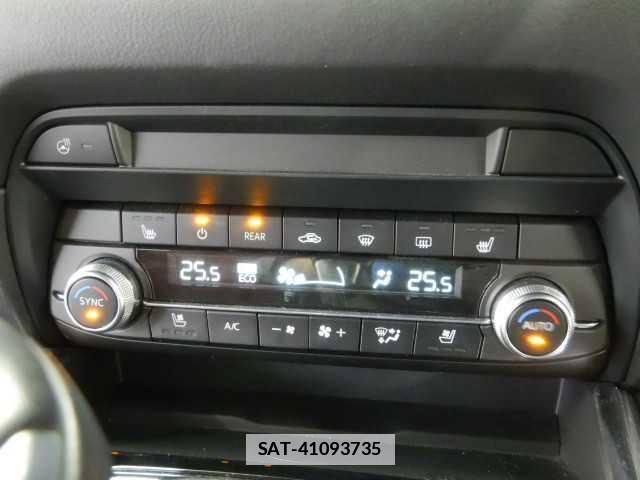Mazda CX-8 2021-04 7810854-9