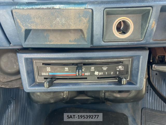 Nissan DATSUN TRUCK 1984-02 7810205-16