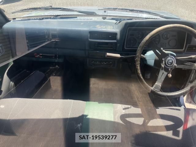 Nissan DATSUN TRUCK 1984-02 7810205-2