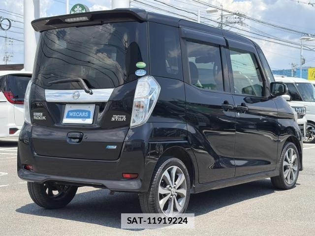 Nissan DAYZ ROOX 2016-01 7800255-2
