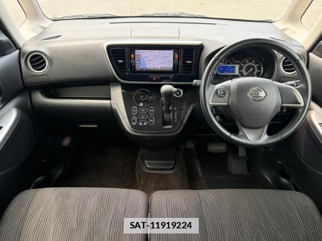 Nissan DAYZ ROOX 2016-01 7800255-3