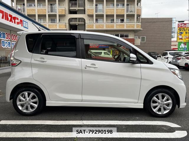 Nissan DAYZ 2016-02 7798885-5