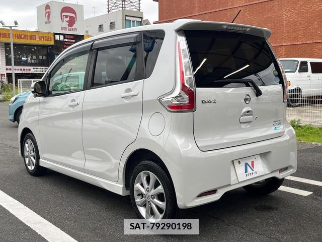 Nissan DAYZ 2016-02 7798885-6