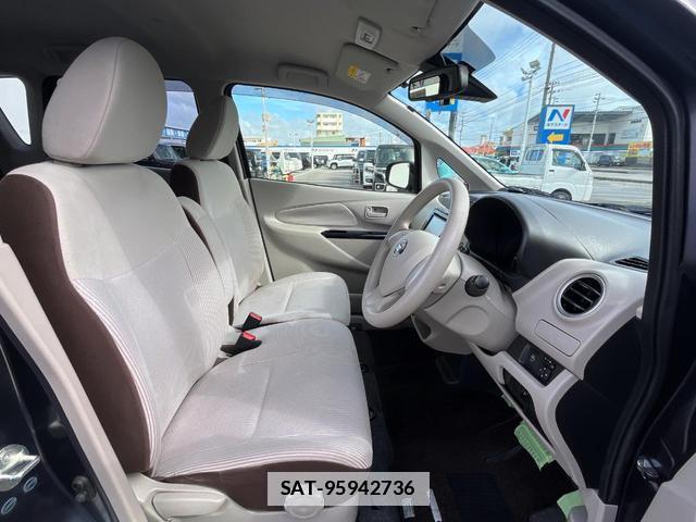 Nissan DAYZ 2016-03 7799823-8