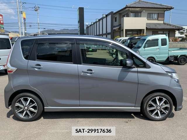 Nissan DAYZ 2016-02 7801220-4