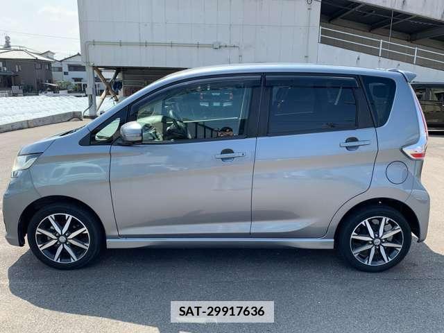 Nissan DAYZ 2016-02 7801220-6