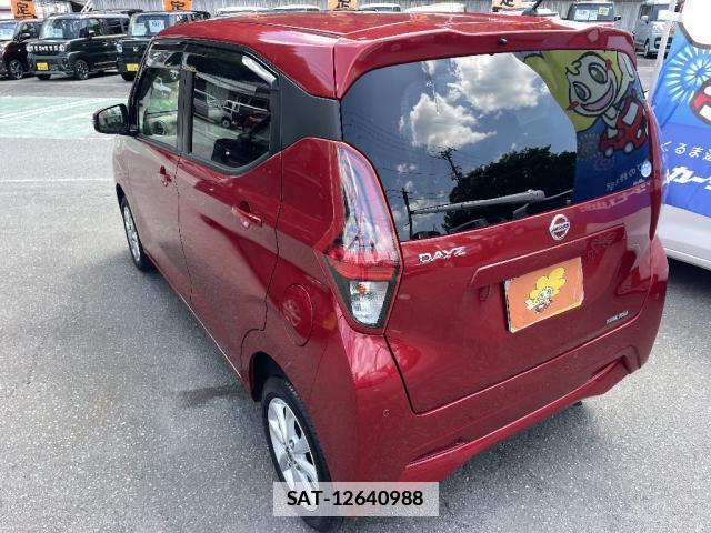 Nissan DAYZ 2021-10 7801748-1