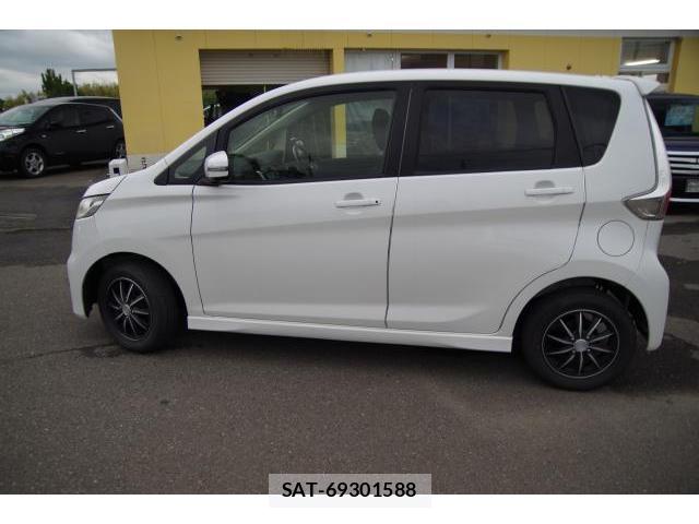 Nissan DAYZ 2012-01 7806418-19