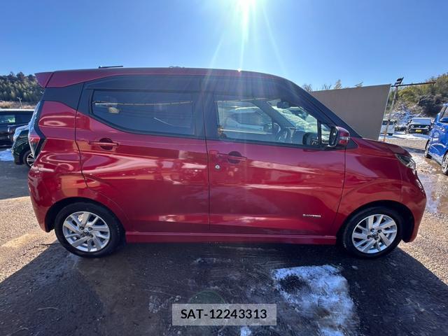 Nissan DAYZ 2019-05 7806457-8