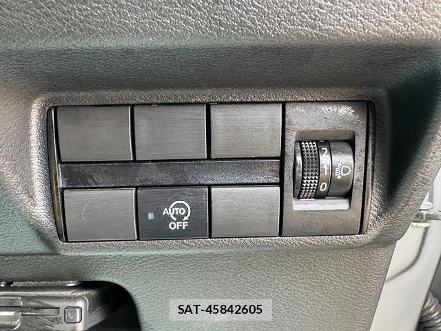 Nissan DAYZ 2019-04 7806474-6