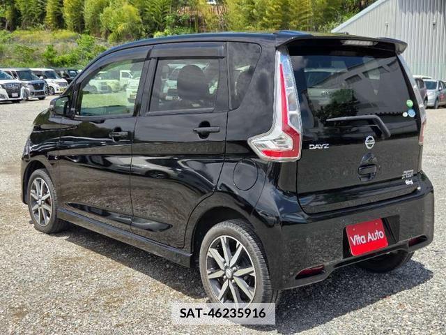 Nissan DAYZ 2018-06 7808489-19
