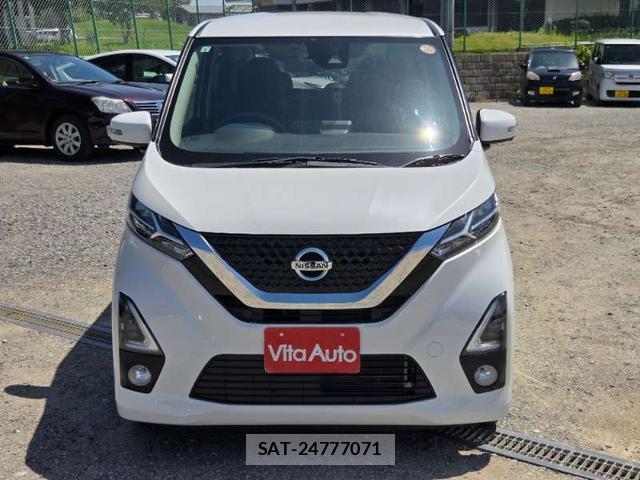 Nissan DAYZ 2019-09 7808494-11
