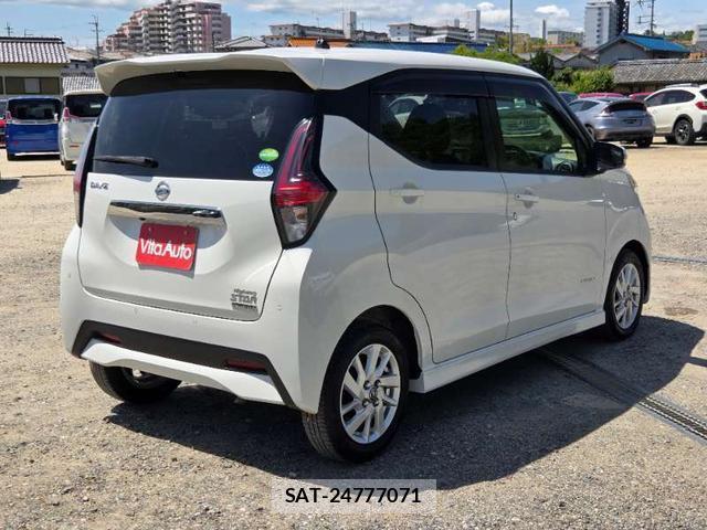 Nissan DAYZ 2019-09 7808494-12