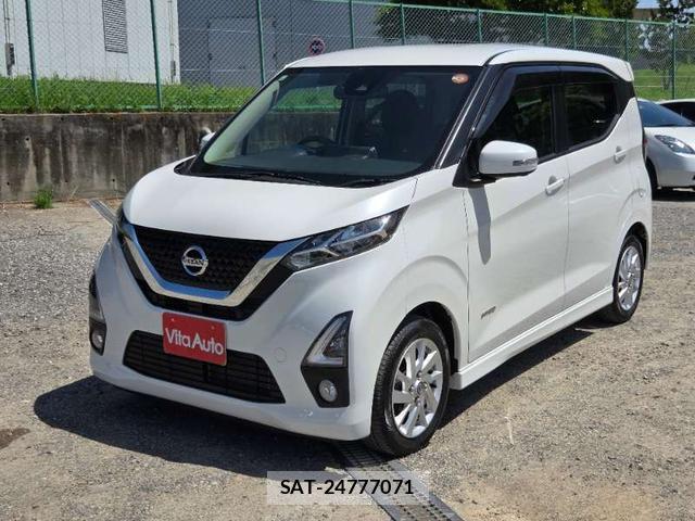 Nissan DAYZ 2019-09 7808494-15