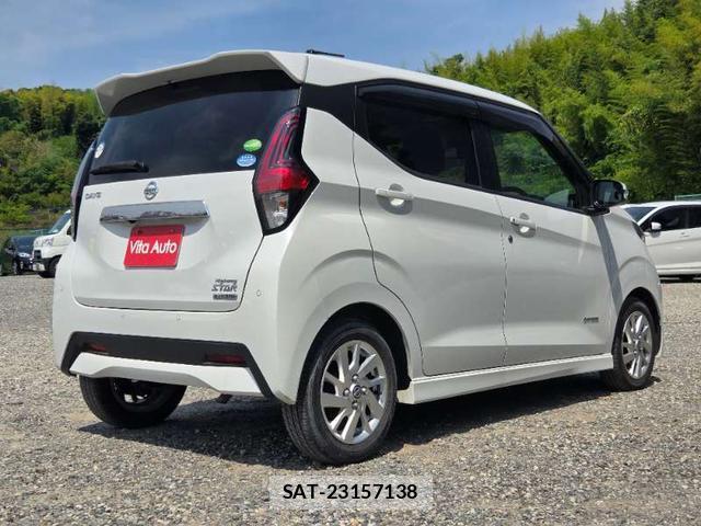 Nissan DAYZ 2021-03 7808521-3