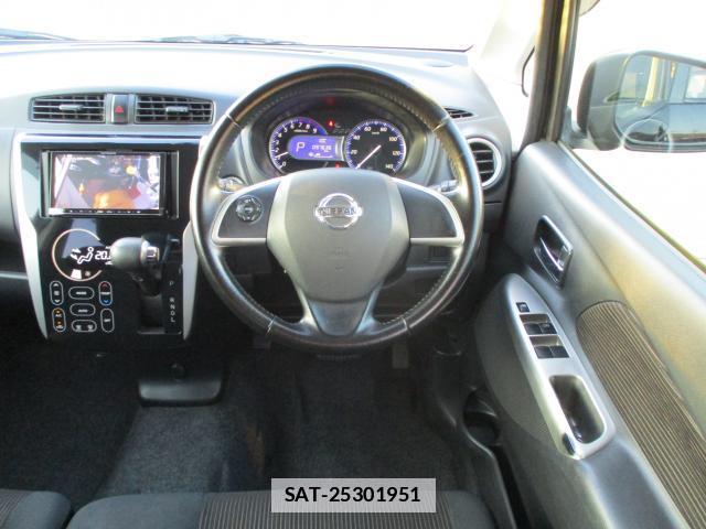 Nissan DAYZ 2013-12 7809010-1