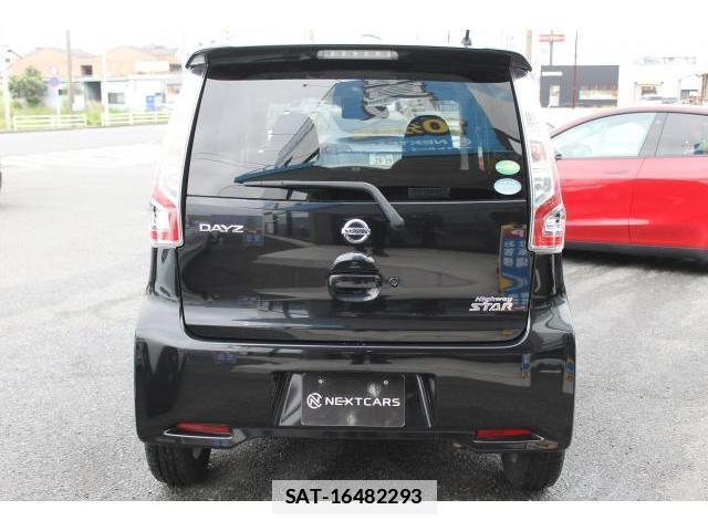 Nissan DAYZ 2018-03 7809712-16