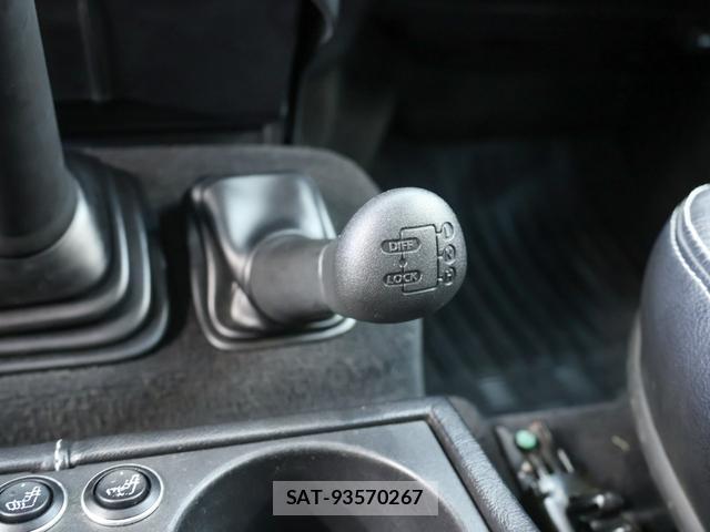 Land Rover DEFENDER 2012 7794316-18