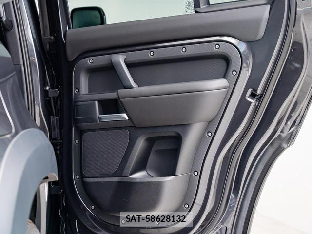 Land Rover DEFENDER 2025-08 7795458-5