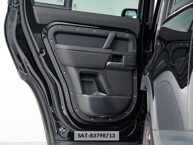 Land Rover DEFENDER 2025-07 7795481-4