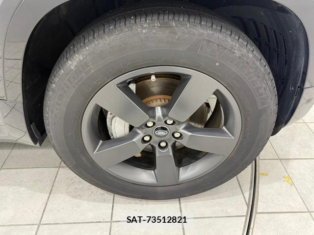 Land Rover DEFENDER 2024-01 7795494-8