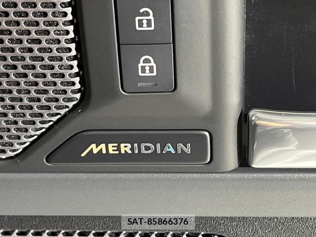 Land Rover DEFENDER 2024-05 7799001-13