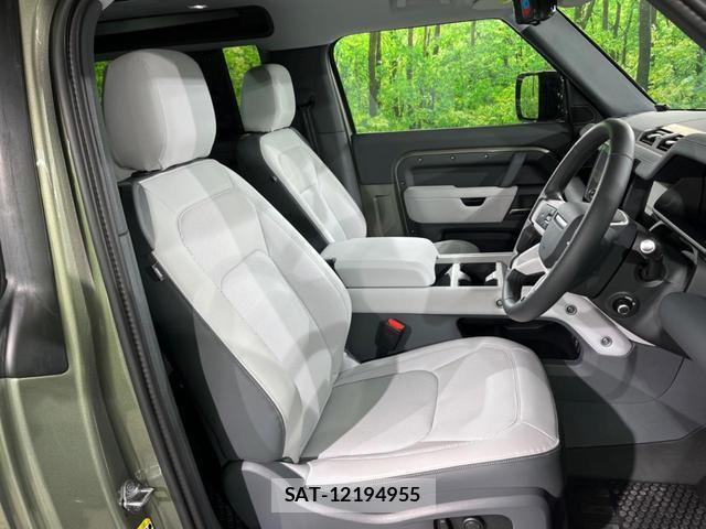 Land Rover DEFENDER 2025-11 7799003-15