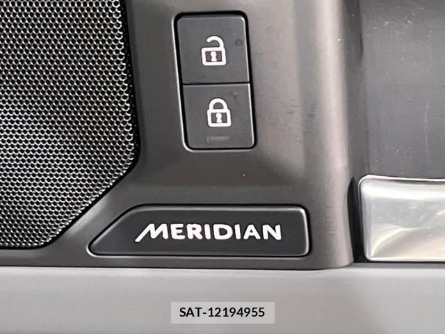 Land Rover DEFENDER 2025-11 7799003-5